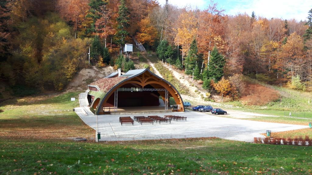 Osrodek Natura Zdroj Wellness & Spa Iwonicz-Zdroj Luaran gambar